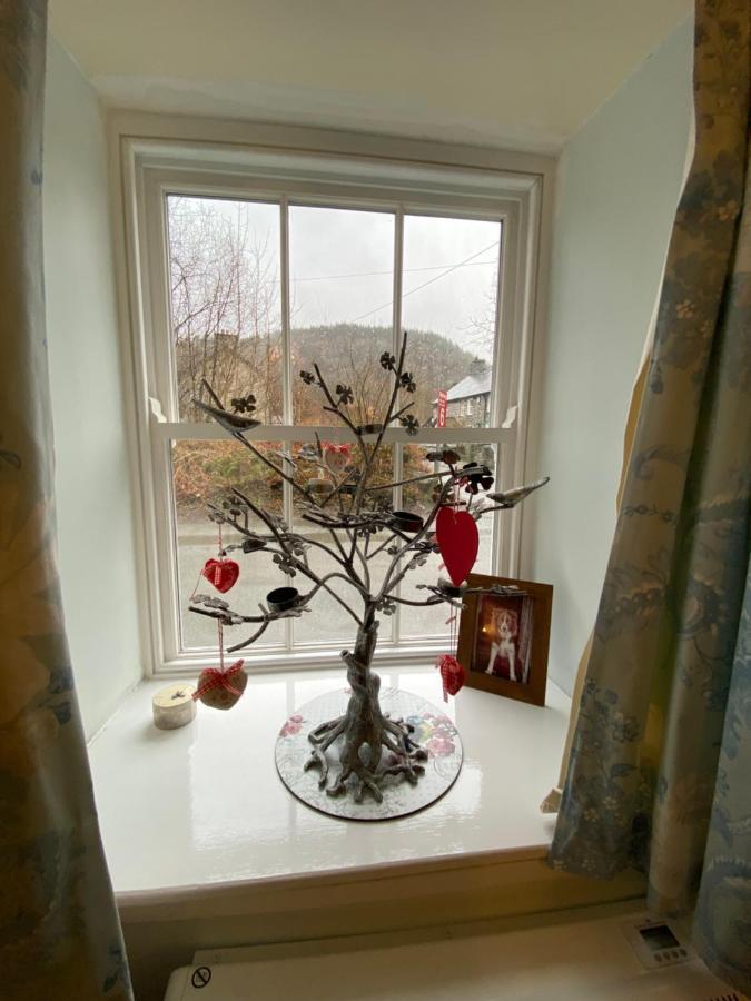 Ty Capel Isa Villa Blaenau Ffestiniog Exterior photo